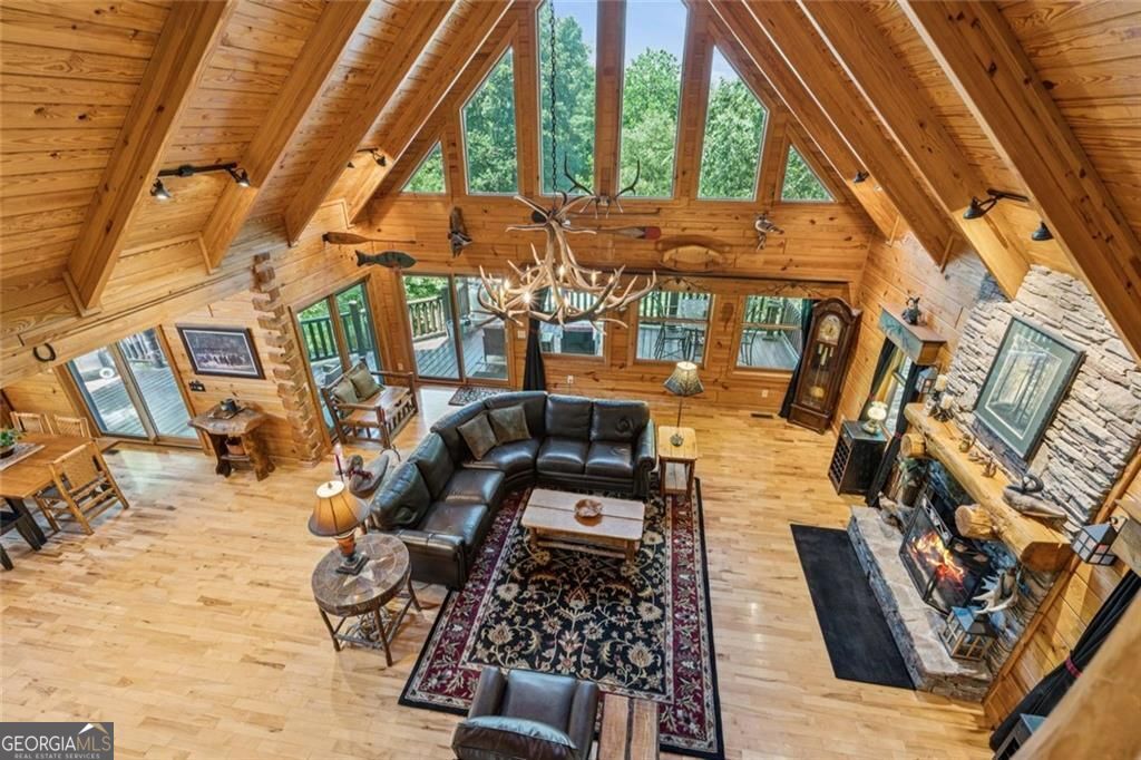 Morganton, Georgia, 30560, United States, 3 Bedrooms Bedrooms, ,3 BathroomsBathrooms,Residential,For Sale,1905376