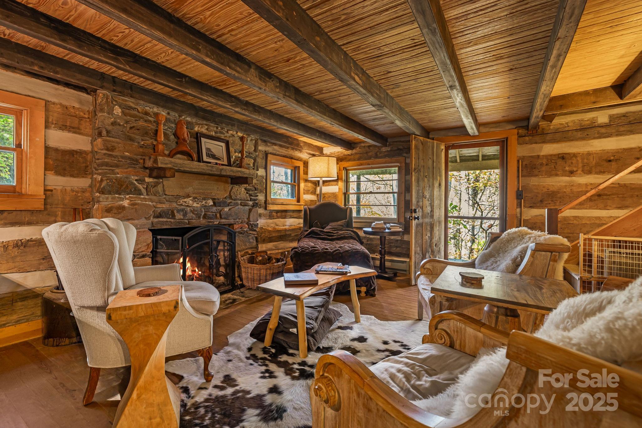 Burnsville, North Carolina, 28714, United States, 3 Bedrooms Bedrooms, ,2 BathroomsBathrooms,Residential,For Sale,1967012