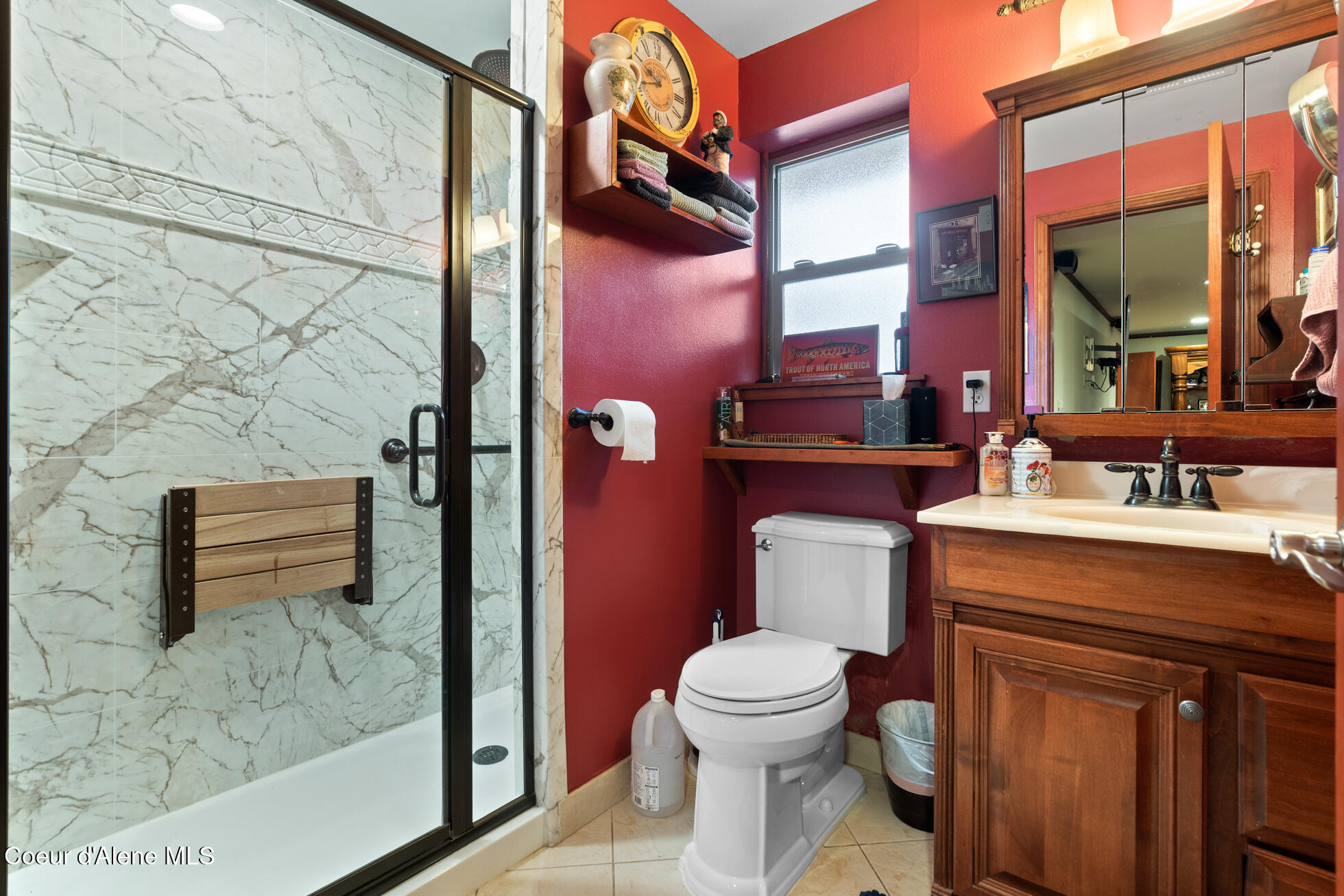 Newport, Washington, 99156, United States, 3 Bedrooms Bedrooms, ,3 BathroomsBathrooms,Residential,For Sale,1900735