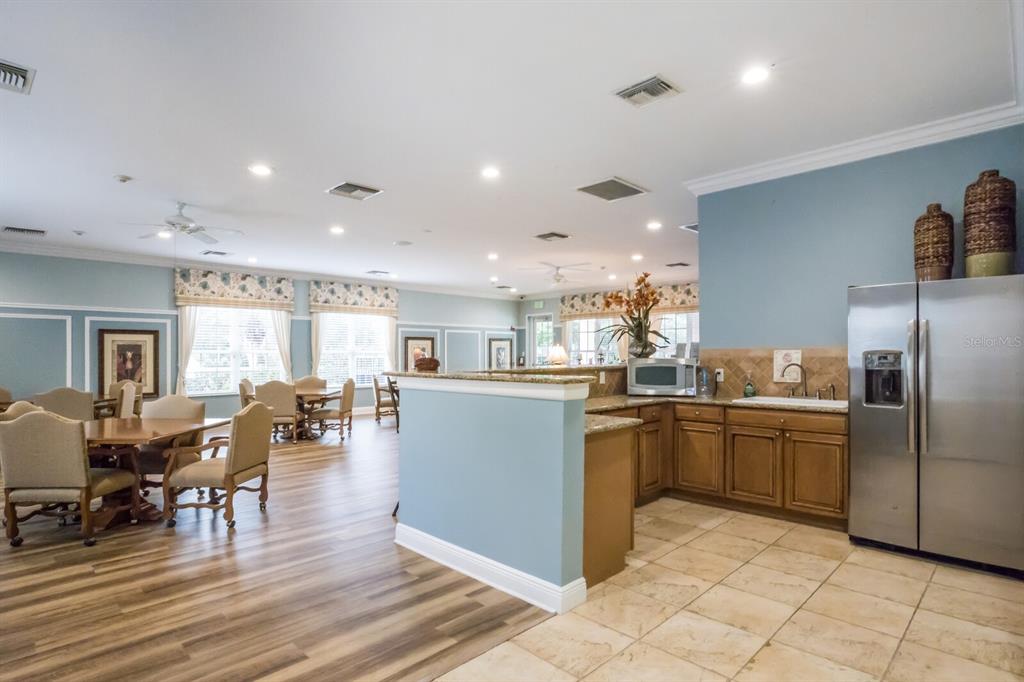 Bradenton, Florida, 34209, United States, 5 Bedrooms Bedrooms, ,3 BathroomsBathrooms,Residential,For Sale,1916938