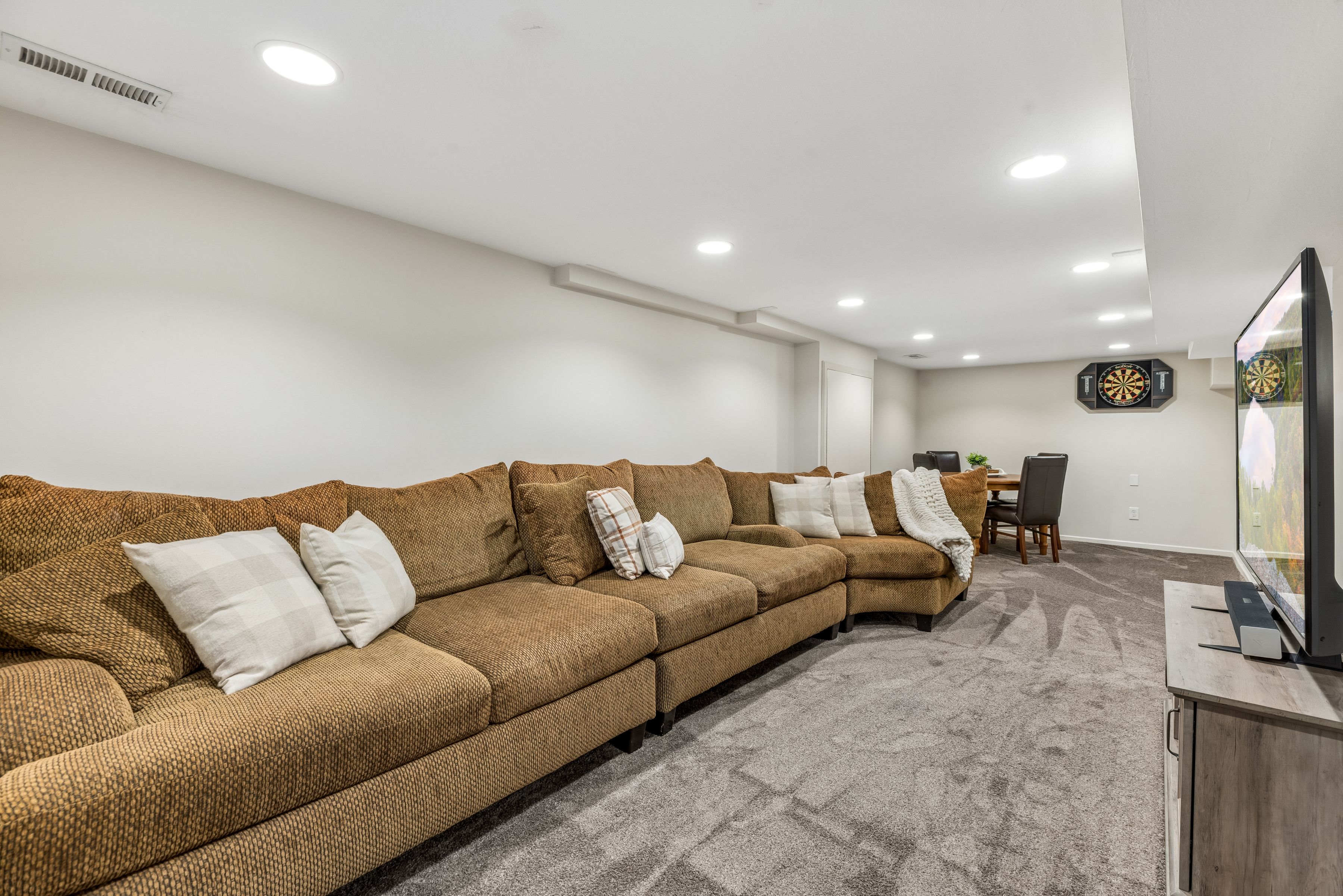  Updated Saint Louis Park Bungalow with Timeless Charm - 物件實景