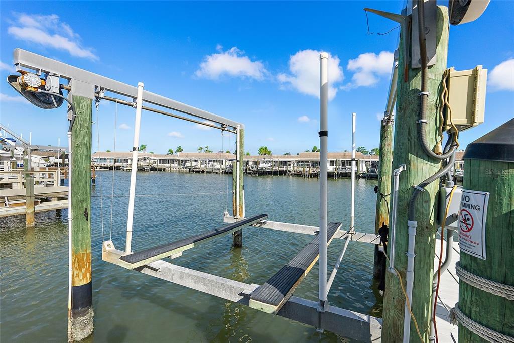 St Petersburg, Florida, 33708, United States, 2 Bedrooms Bedrooms, ,2 BathroomsBathrooms,Residential,For Sale,1963095