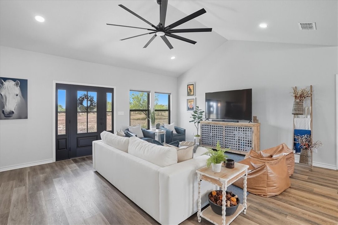 Alice, Texas, 78332, United States, 3 Bedrooms Bedrooms, ,2 BathroomsBathrooms,Residential,For Sale,1995593