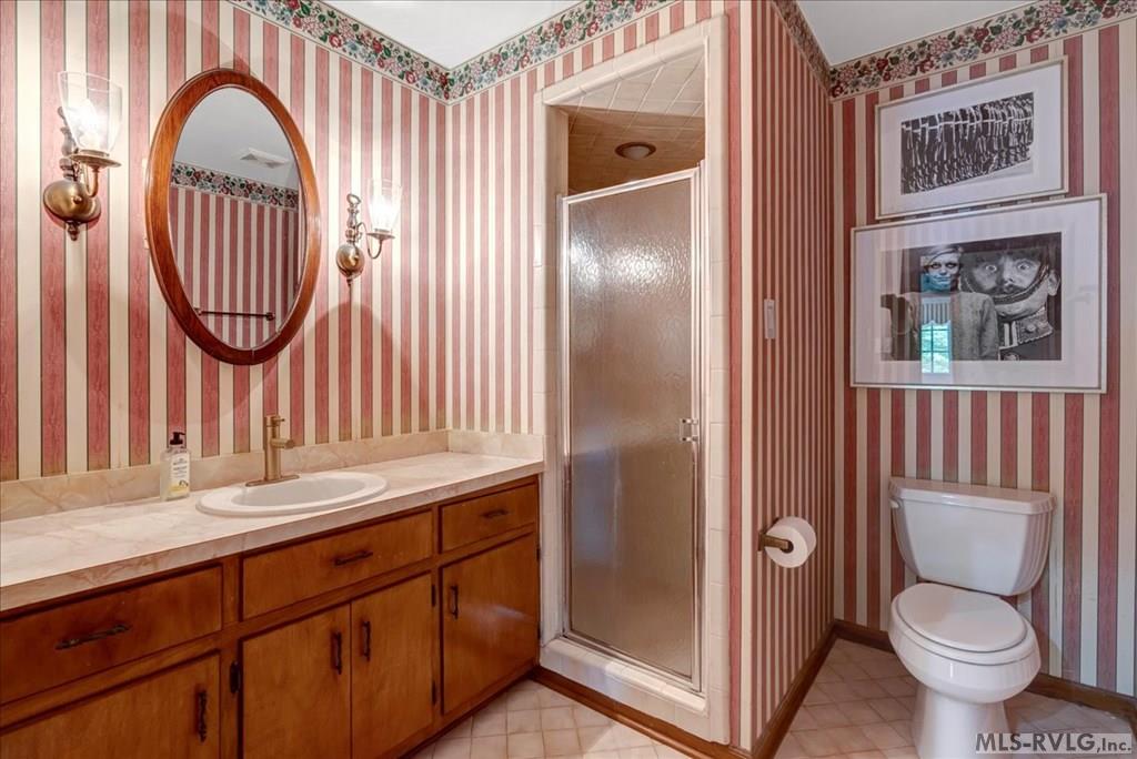 Clarksville, Virginia, 23927, United States, 3 Bedrooms Bedrooms, ,2 BathroomsBathrooms,Residential,For Sale,1805188