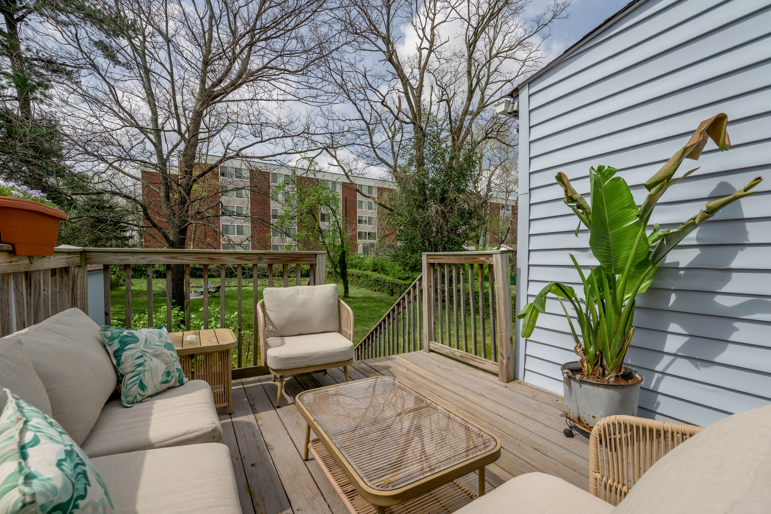  127 Delmont Drive - 物件實景