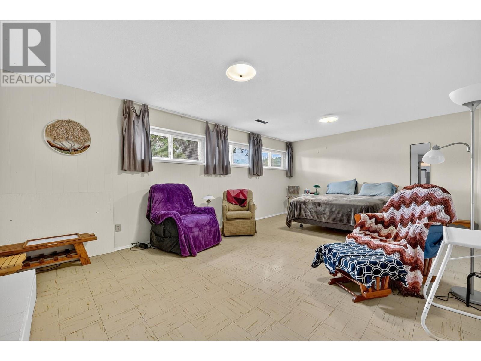 KELOWNA, British Columbia, V1Y 3S7, CA, 5 Bedrooms Bedrooms, ,2 BathroomsBathrooms,Residential,For Sale,1902795