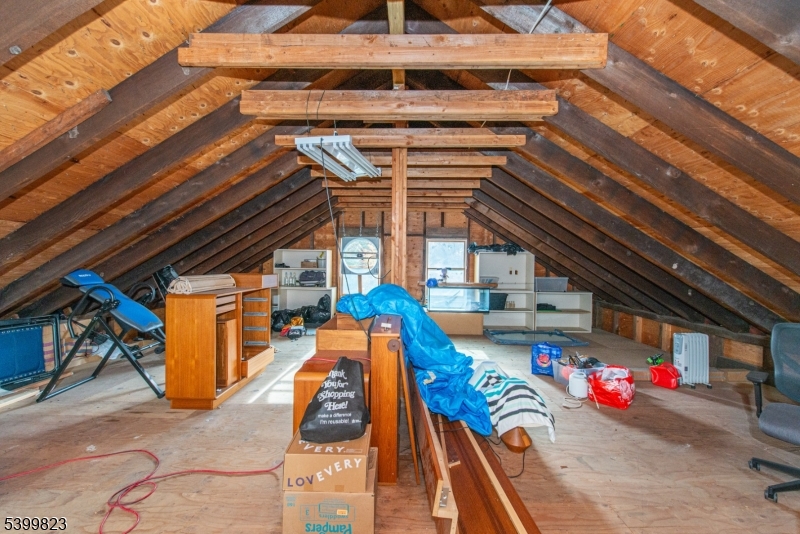 Clifton City, New Jersey, 07013, United States, 5 Bedrooms Bedrooms, ,4 BathroomsBathrooms,Residential,For Sale,2001932