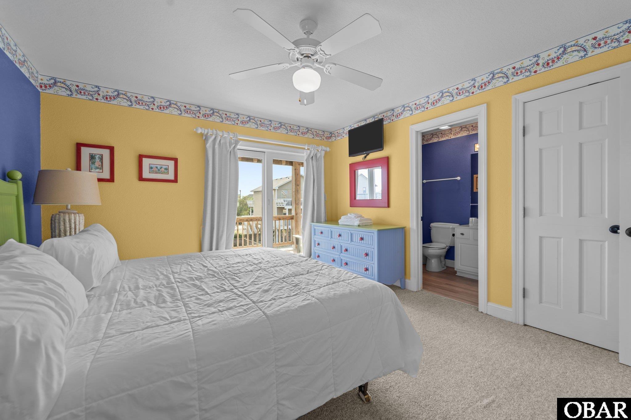 Kill Devil Hills, North Carolina, 27948, United States, 5 Bedrooms Bedrooms, ,4 BathroomsBathrooms,Residential,For Sale,1792388