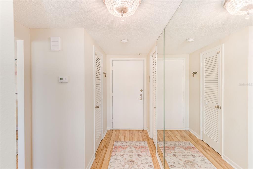 St Pete Beach, Florida, 33706, United States, 2 Bedrooms Bedrooms, ,2 BathroomsBathrooms,Residential,For Sale,1987564