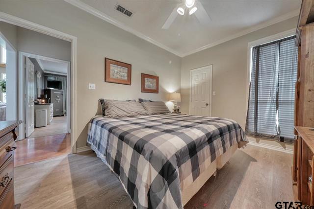 Lindale, Texas, 75771, United States, 4 Bedrooms Bedrooms, ,3 BathroomsBathrooms,Residential,For Sale,1937057