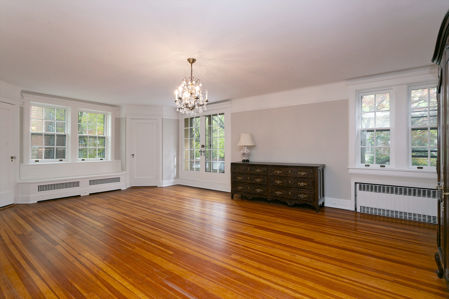  “FOREST HILLS GARDENS FIELDSTONE TOWNHOUSE” - 物件實景