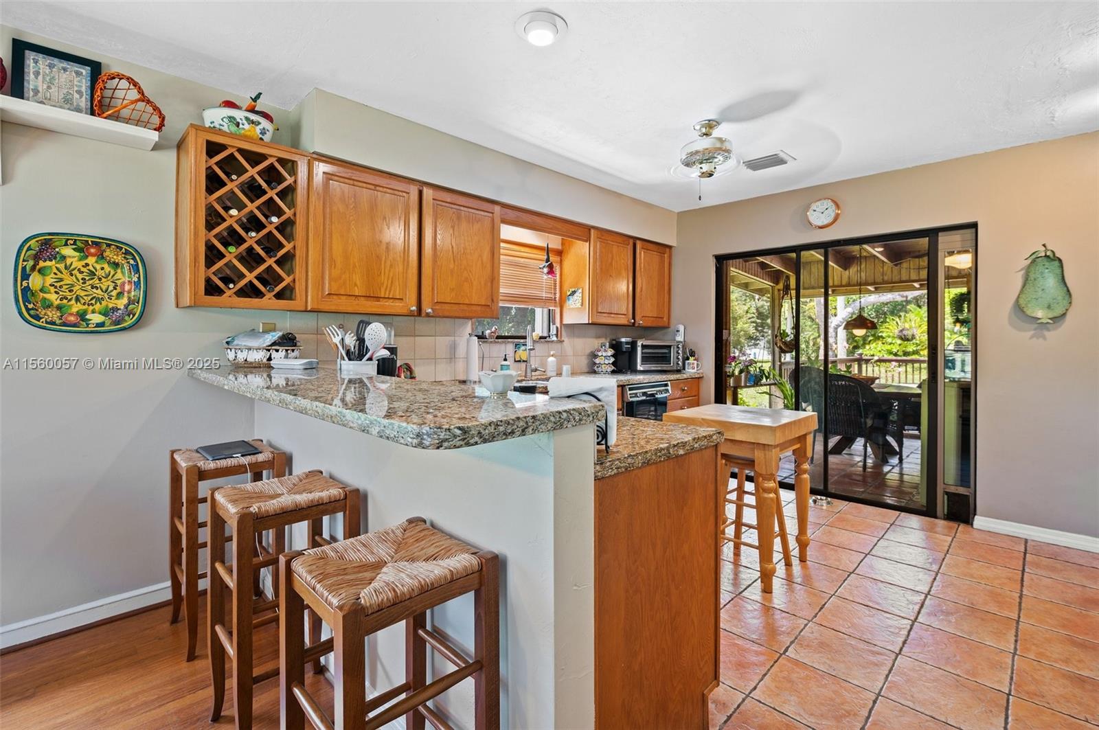 Pinecrest, Florida, 33156, United States, 2 Bedrooms Bedrooms, ,2 BathroomsBathrooms,Residential,For Sale,1885359