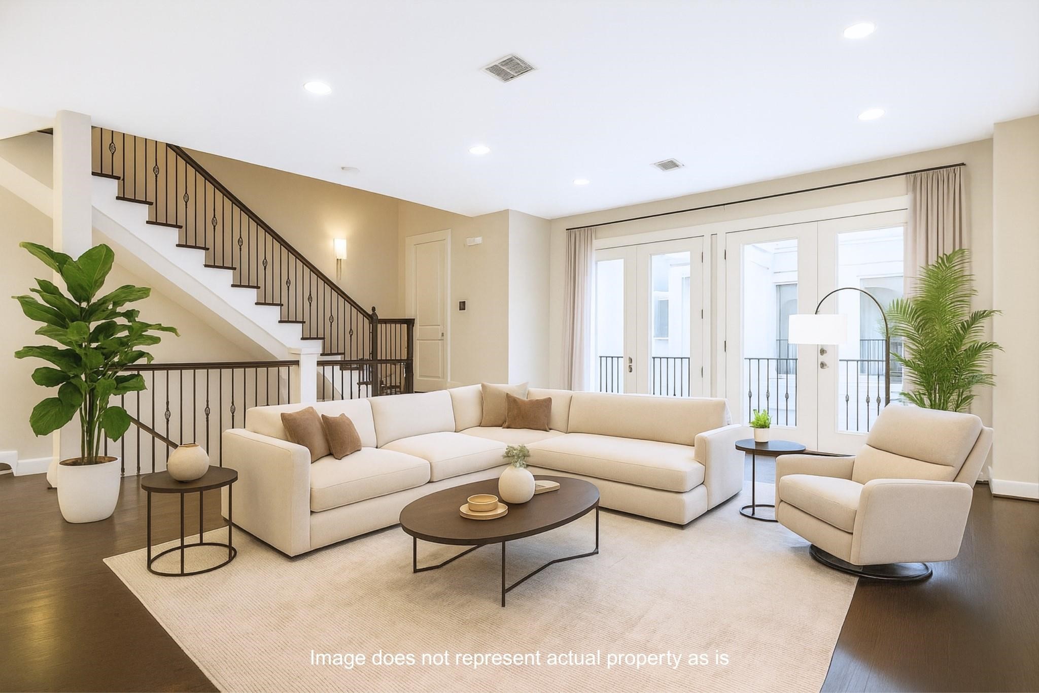  608 W 28th Street B - 物件實景