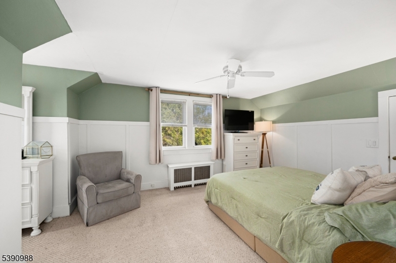 Kingwood Twp., New Jersey, 08825, United States, 3 Bedrooms Bedrooms, ,2 BathroomsBathrooms,Residential,For Sale,1984798