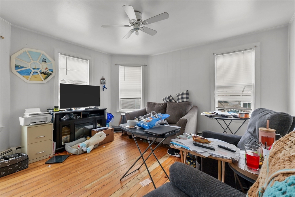 Fall River, Massachusetts, 02721, United States, 9 Bedrooms Bedrooms, ,3 BathroomsBathrooms,Residential,For Sale,1887933