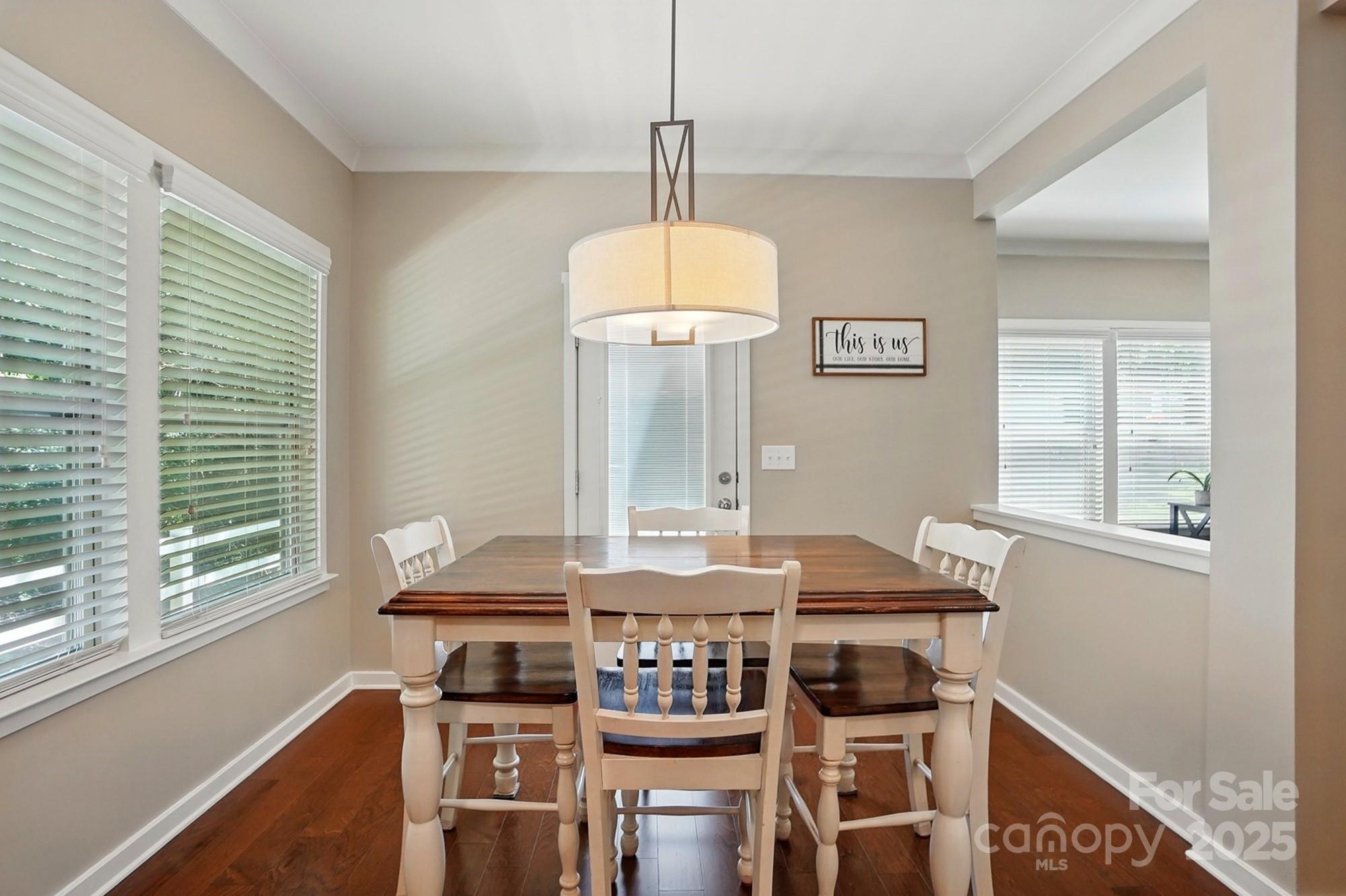 Fort Mill, South Carolina, 29707, United States, 5 Bedrooms Bedrooms, ,4 BathroomsBathrooms,Residential,For Sale,1840064