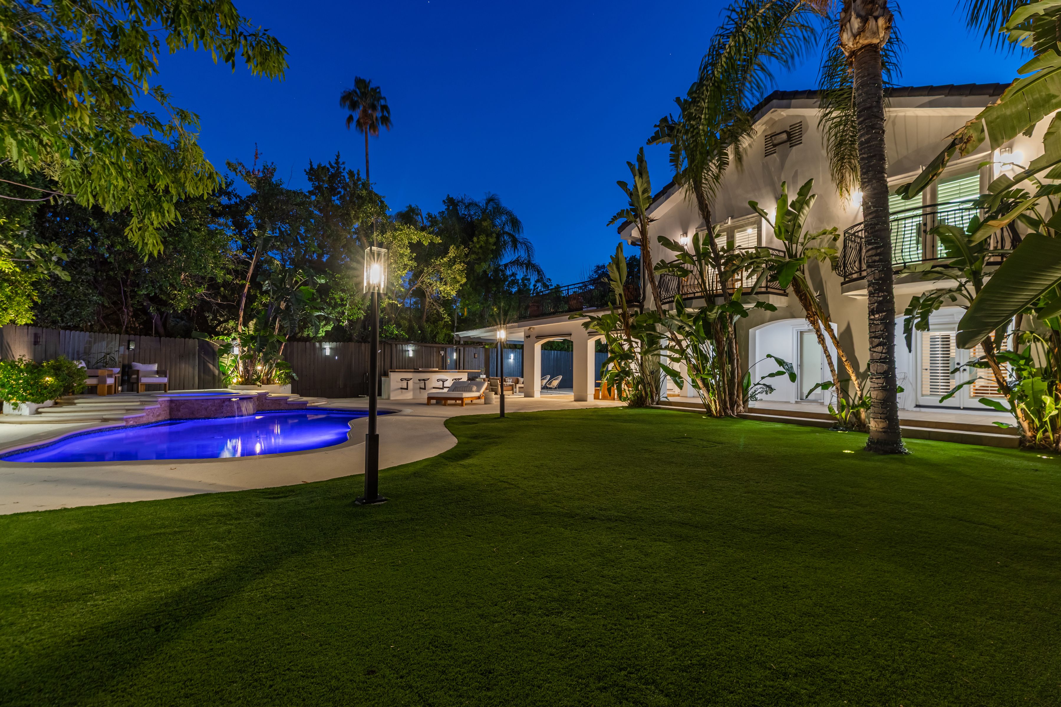  Thoughtfully Reimagined Tarzana Estate - 物件實景