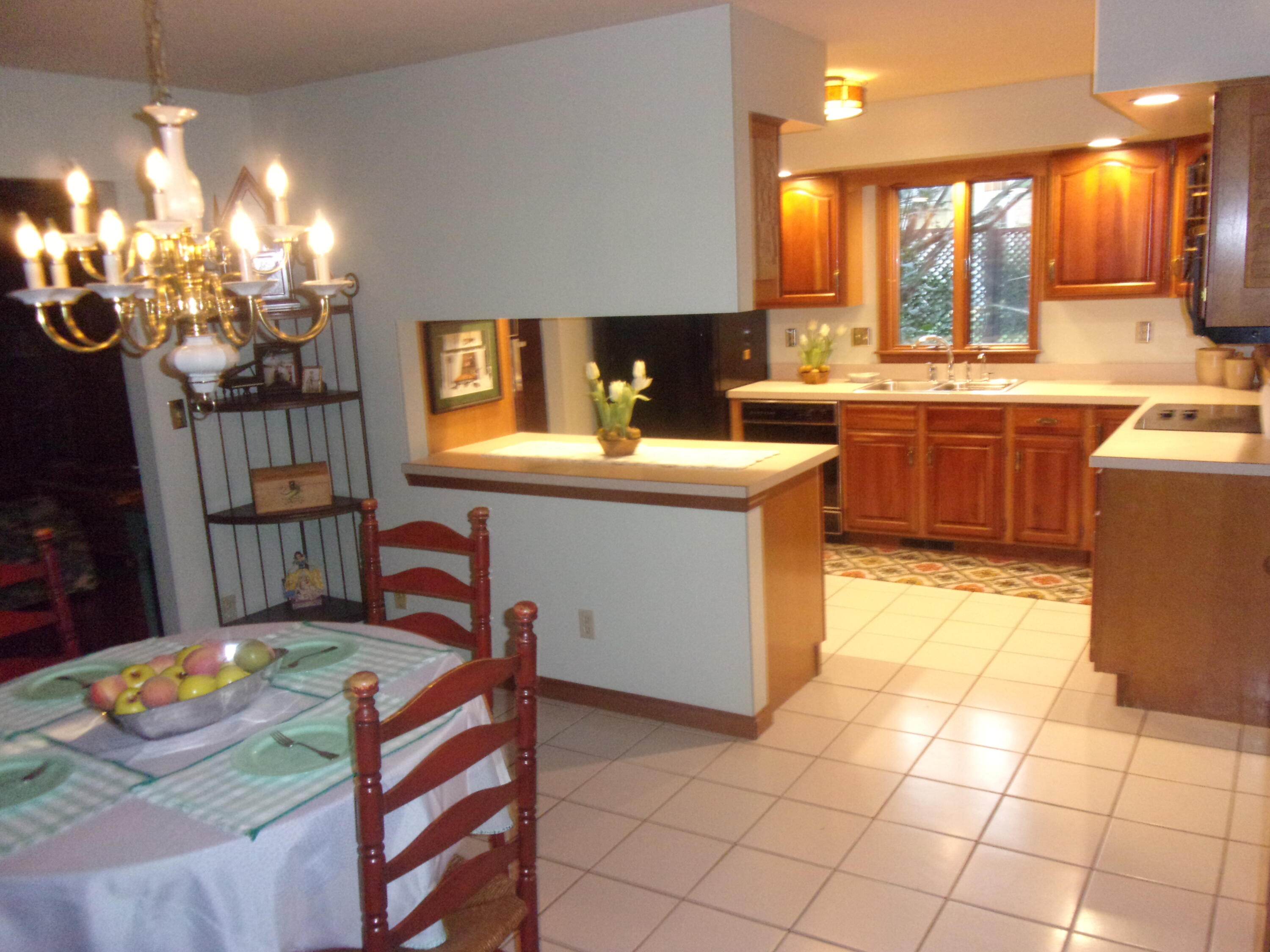 Valparaiso, Indiana, 46385, United States, 4 Bedrooms Bedrooms, ,4 BathroomsBathrooms,Residential,For Sale,1945024