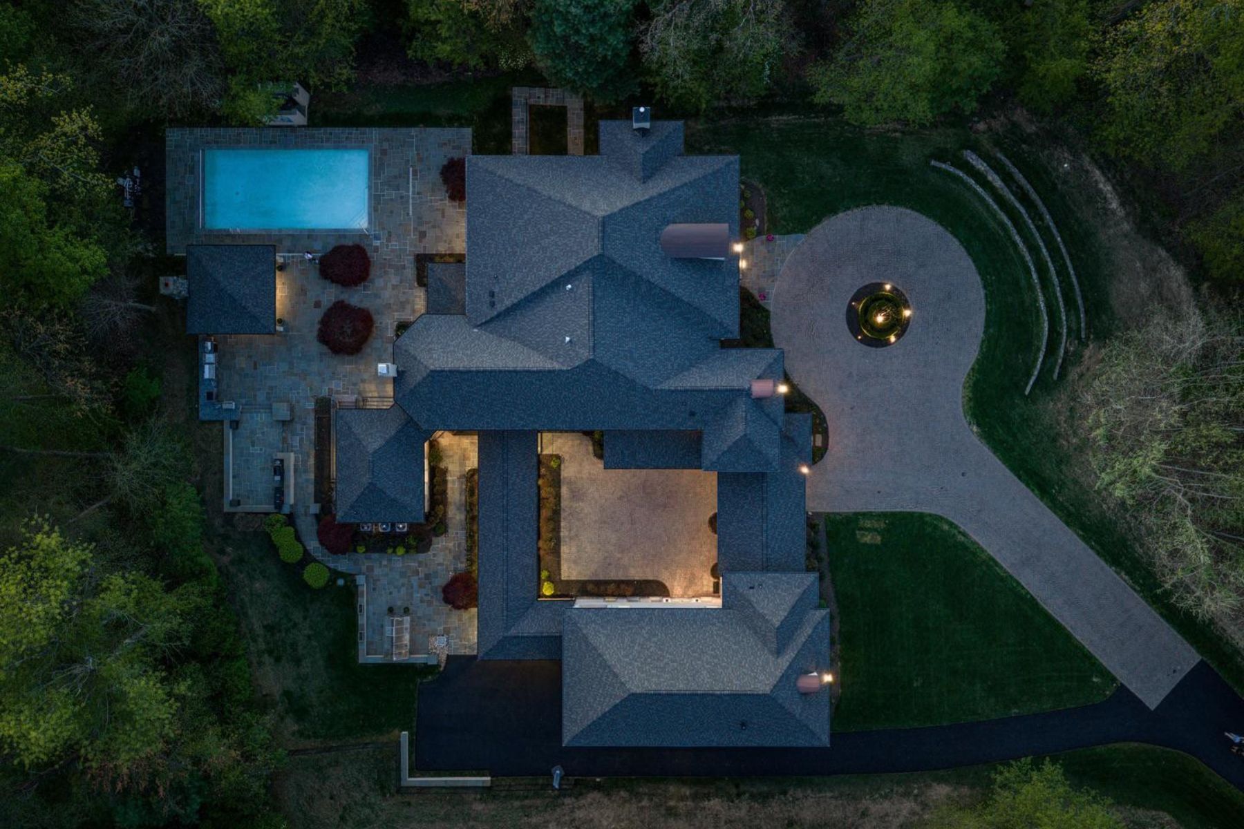  9111 Dara Lane, Great Falls, VA, 22066 - 物件實景