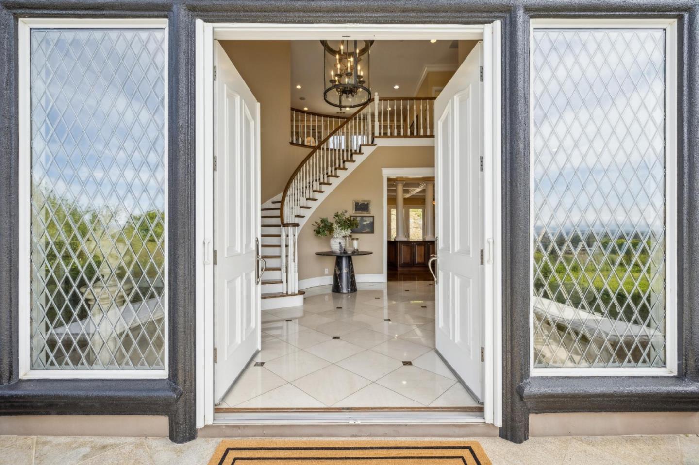 Gilroy, California, 95020, United States, 4 Bedrooms Bedrooms, ,4 BathroomsBathrooms,Residential,For Sale,1912112