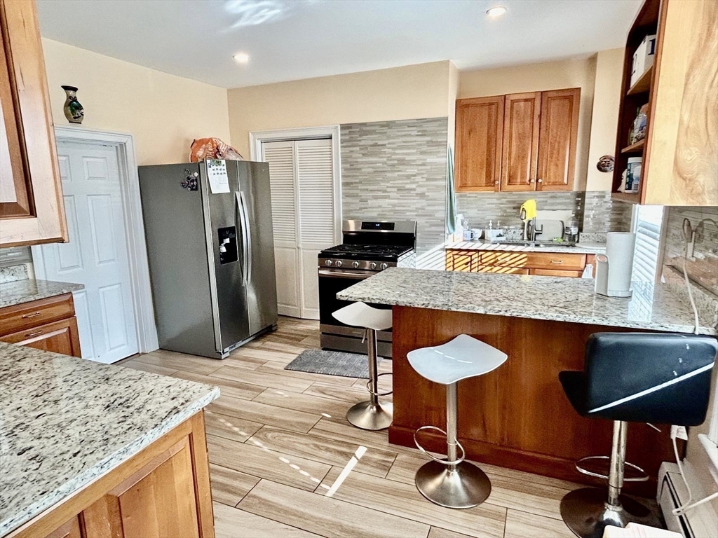 Lynn, Massachusetts, 01902, United States, 9 Bedrooms Bedrooms, ,3 BathroomsBathrooms,Residential,For Sale,1989600