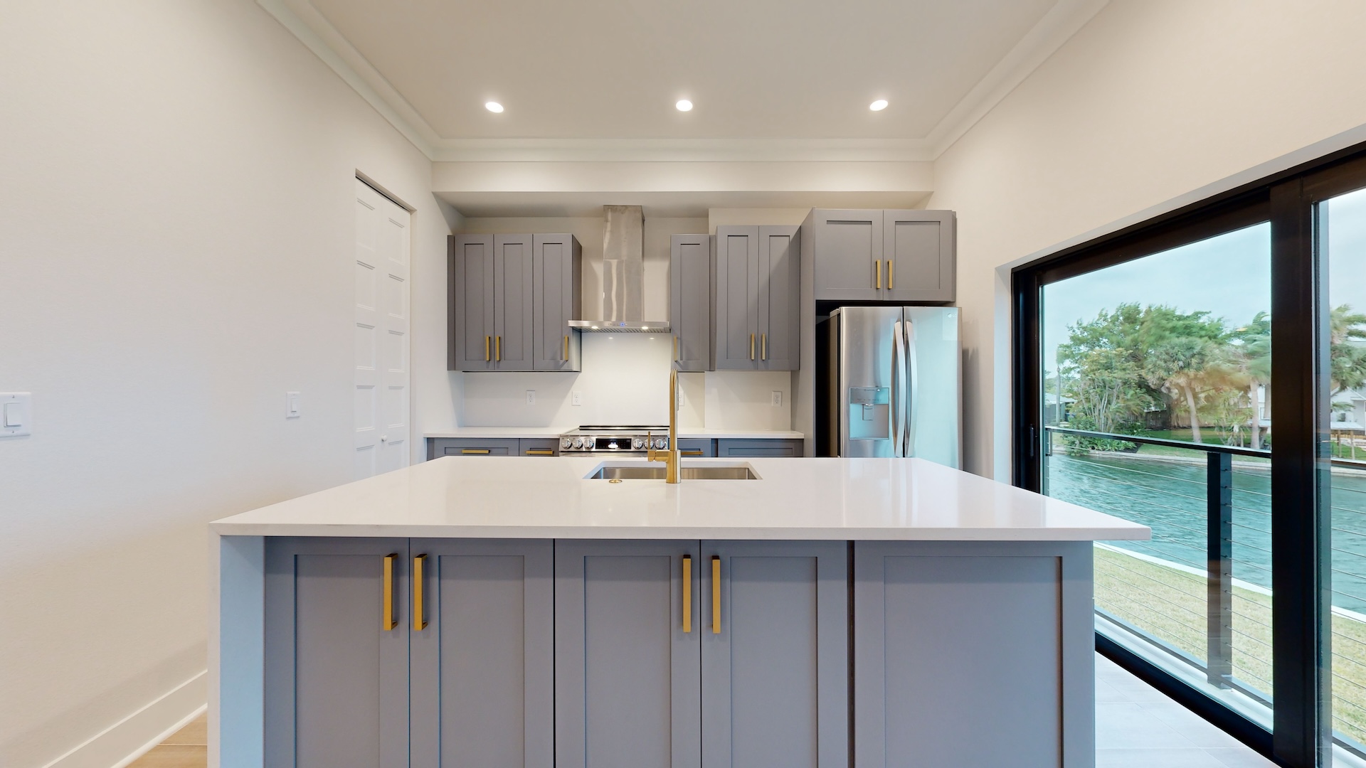 Apollo Beach, Florida, 33572, United States, 4 Bedrooms Bedrooms, ,3 BathroomsBathrooms,Residential,For Sale,1974285