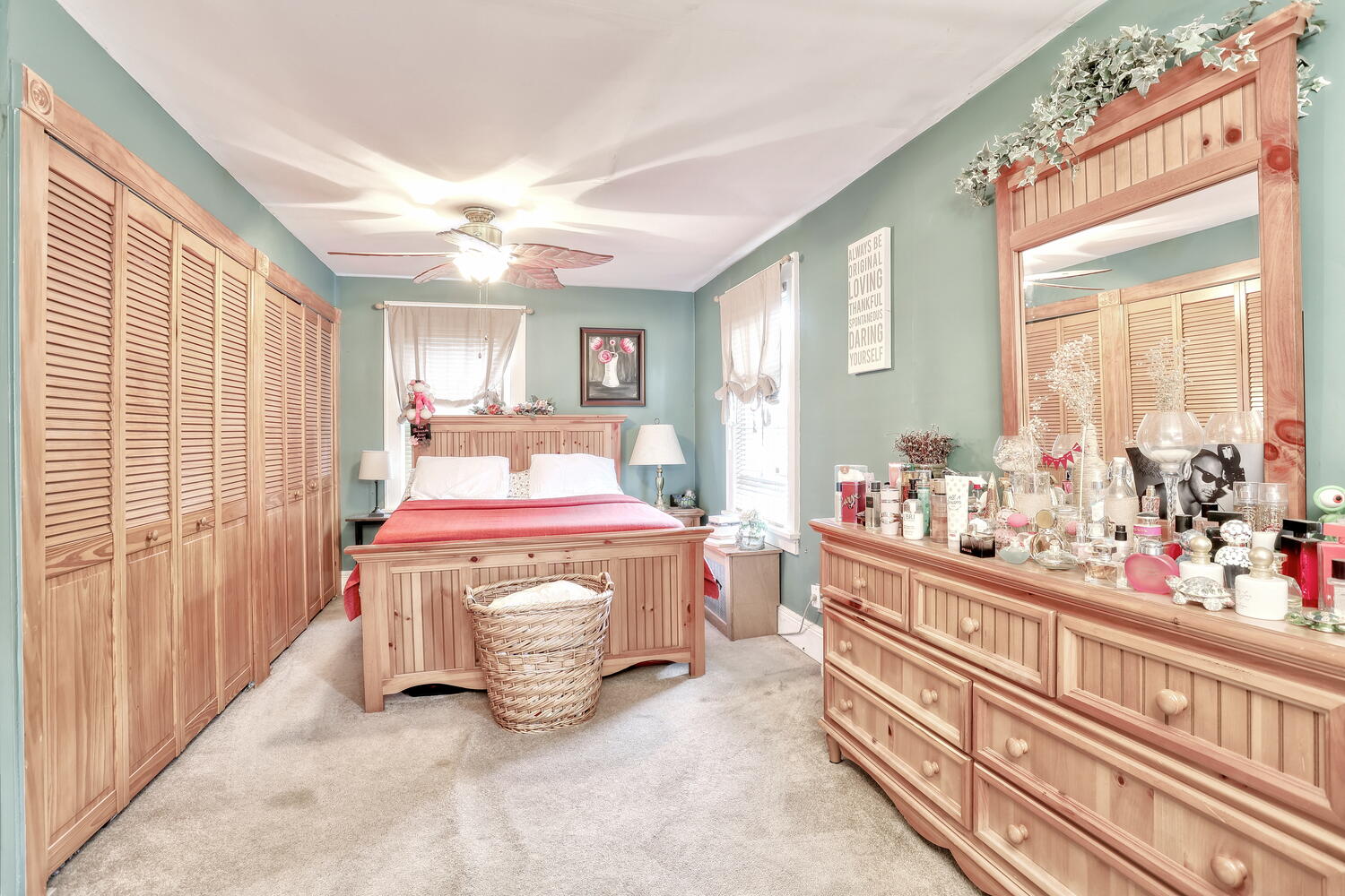 Clifton, New Jersey, 07011, United States, 2 Bedrooms Bedrooms, ,2 BathroomsBathrooms,Residential,For Sale,1975709