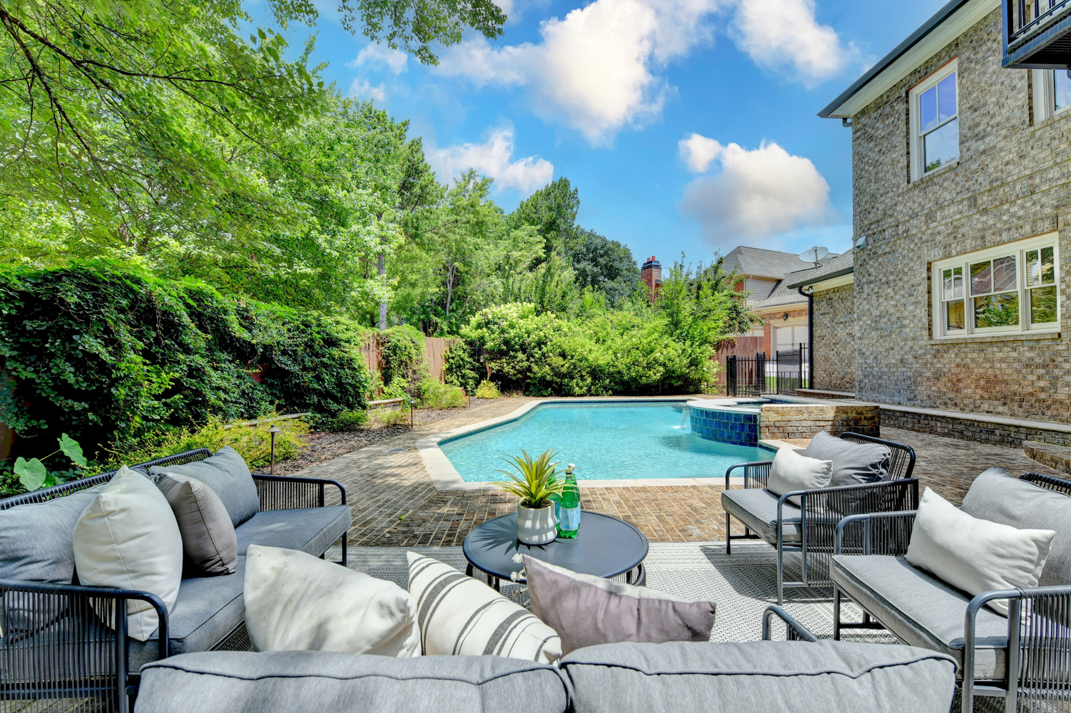  Just Listed in Johns Creek - 物件實景