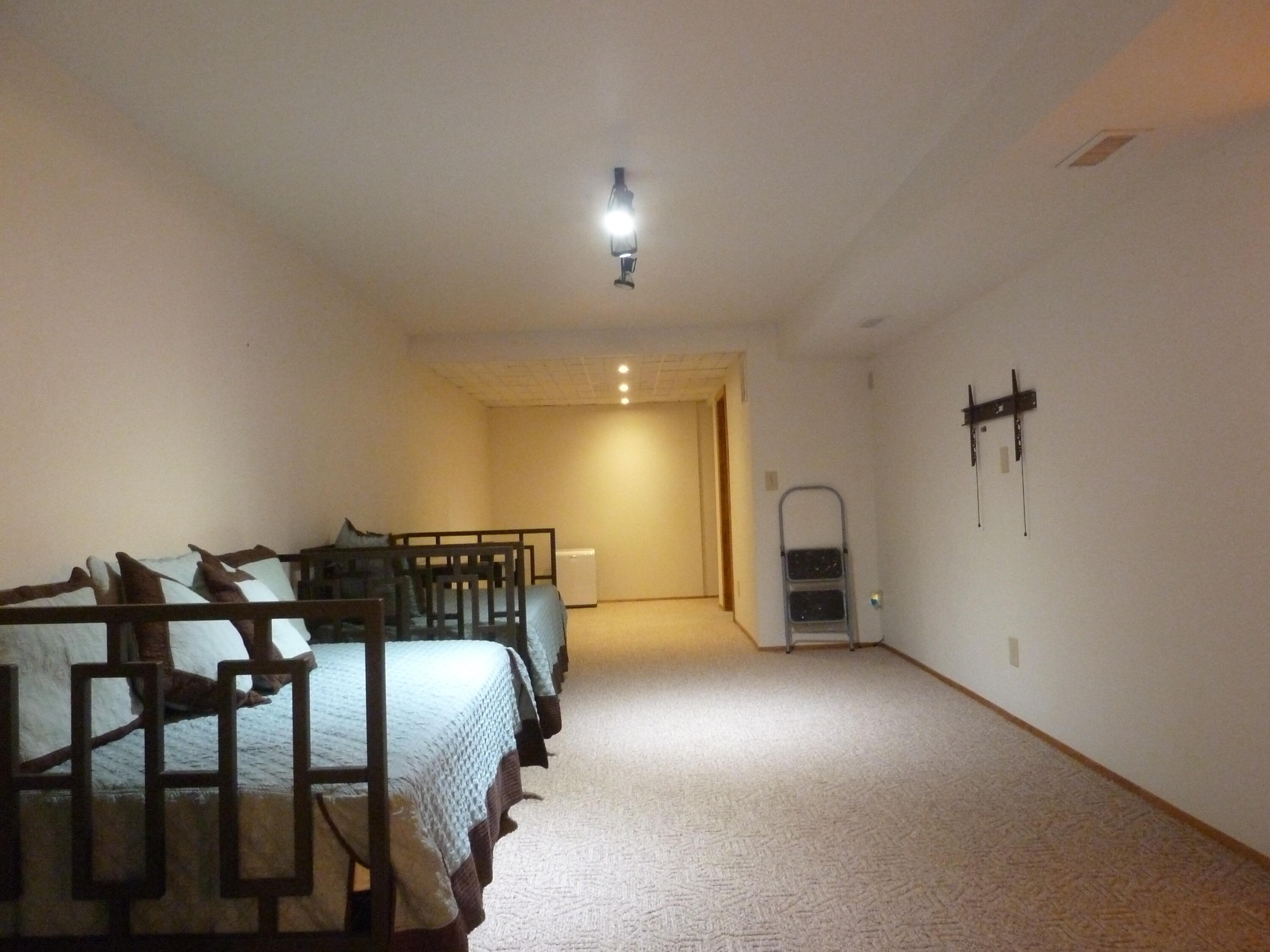 Camden, Michigan, 49232, United States, 5 Bedrooms Bedrooms, ,3 BathroomsBathrooms,Residential,For Sale,1887942