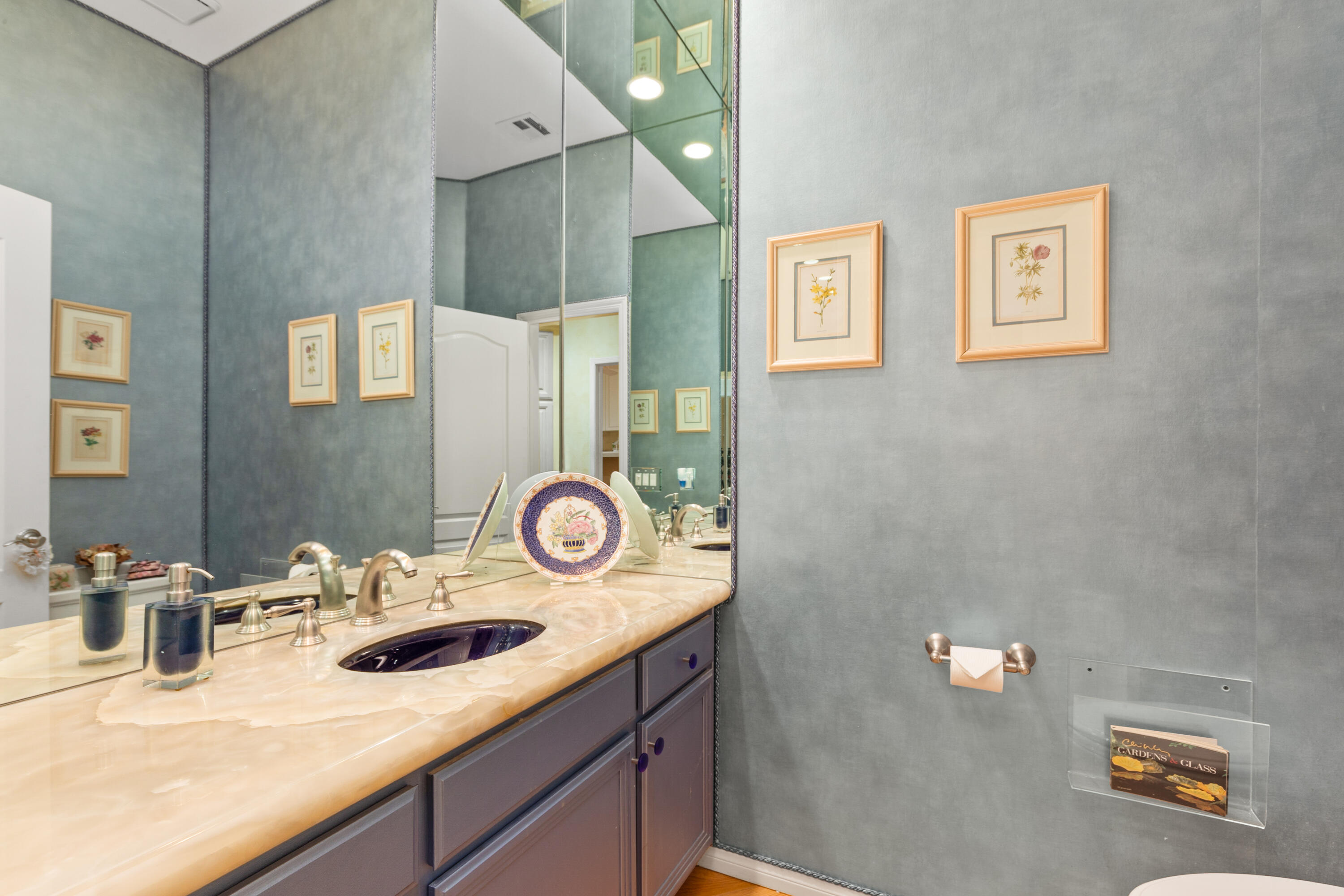 Rancho Mirage, California, 92270, United States, 4 Bedrooms Bedrooms, ,3 BathroomsBathrooms,Residential,For Sale,1918147