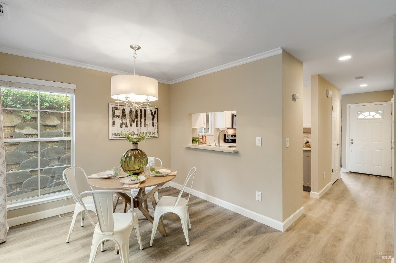 Martinez, California, 94553, United States, 3 Bedrooms Bedrooms, ,3 BathroomsBathrooms,Residential,For Sale,1990970