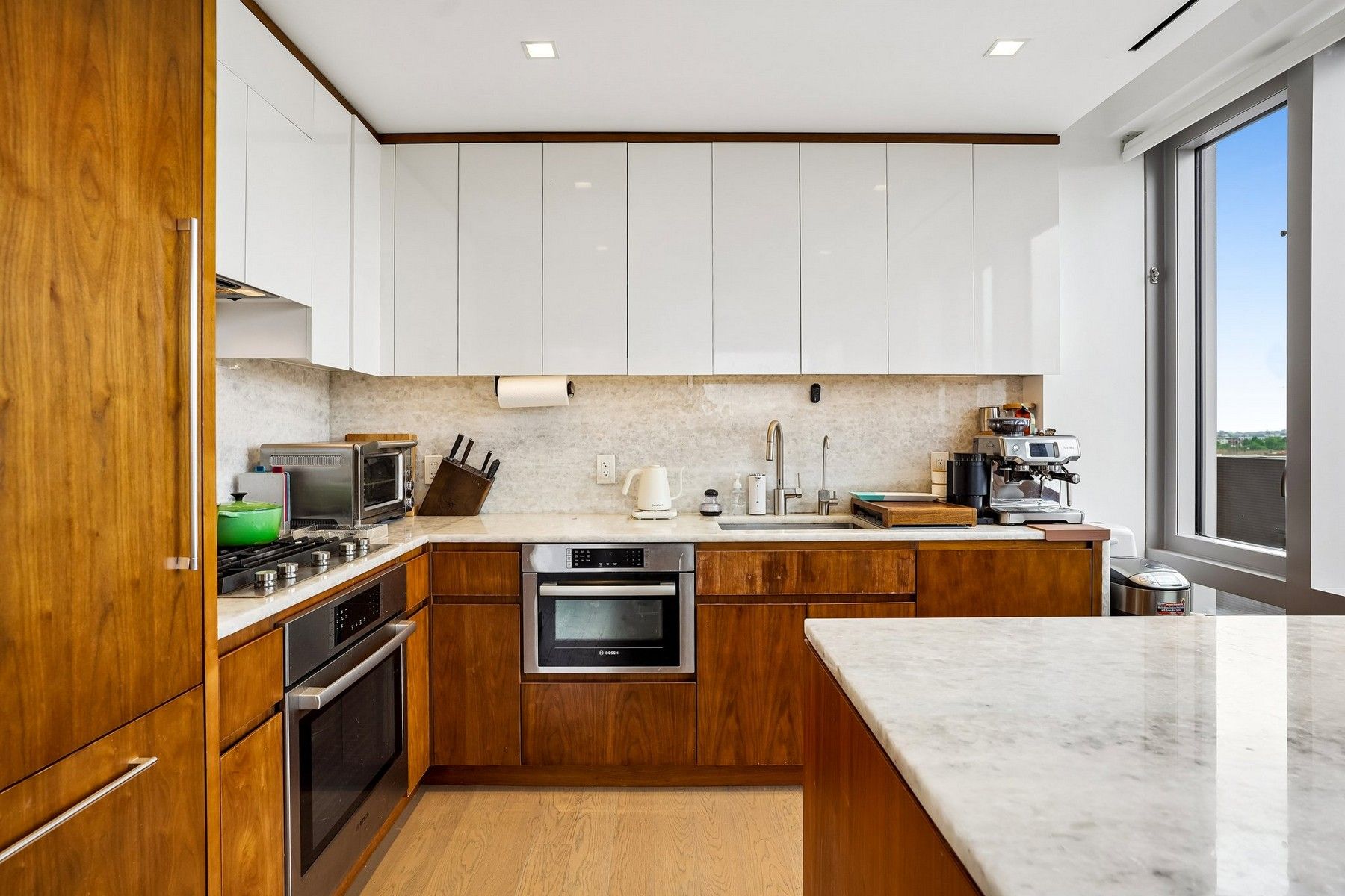  75 Park Lane South, Jc, Downtown, NJ, 07310 - 物件實景