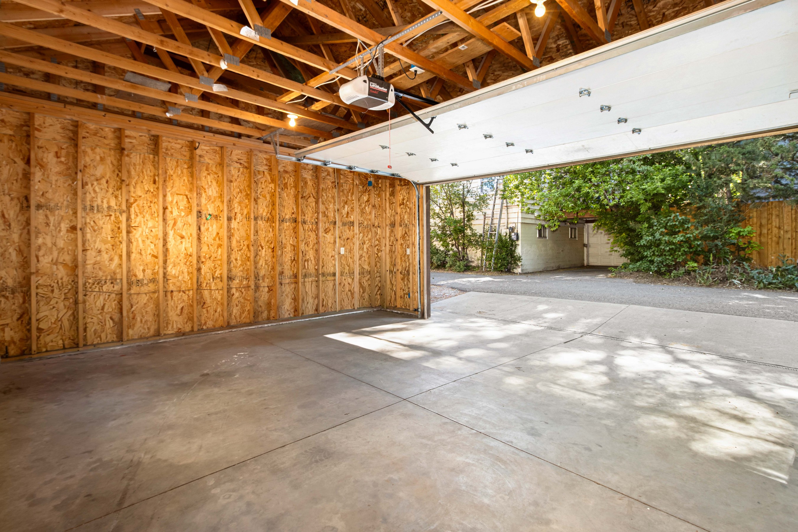  Exceptional Downtown Duplex Living - 物件實景