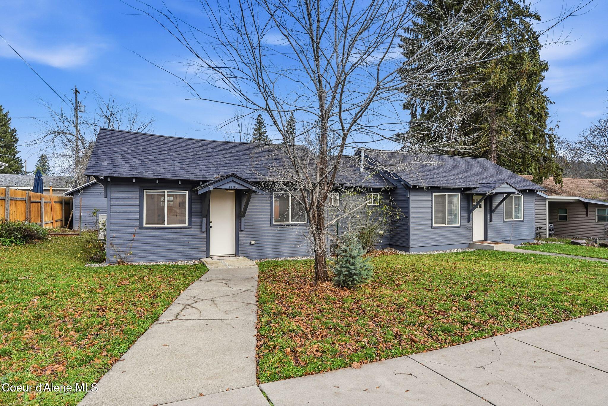 Coeur d'Alene, Idaho, 83814, United States, ,Residential,For Sale,2006105