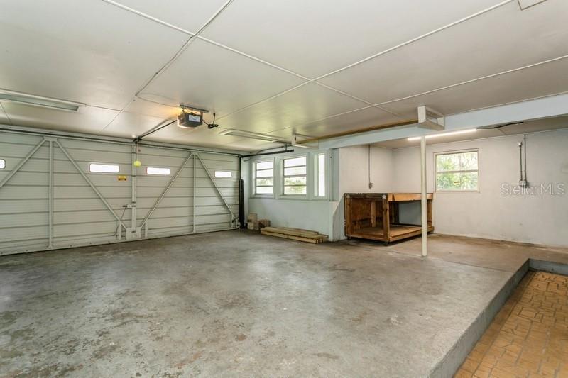 Dunedin, Florida, 34698, United States, 3 Bedrooms Bedrooms, ,2 BathroomsBathrooms,Residential,For Sale,1857306