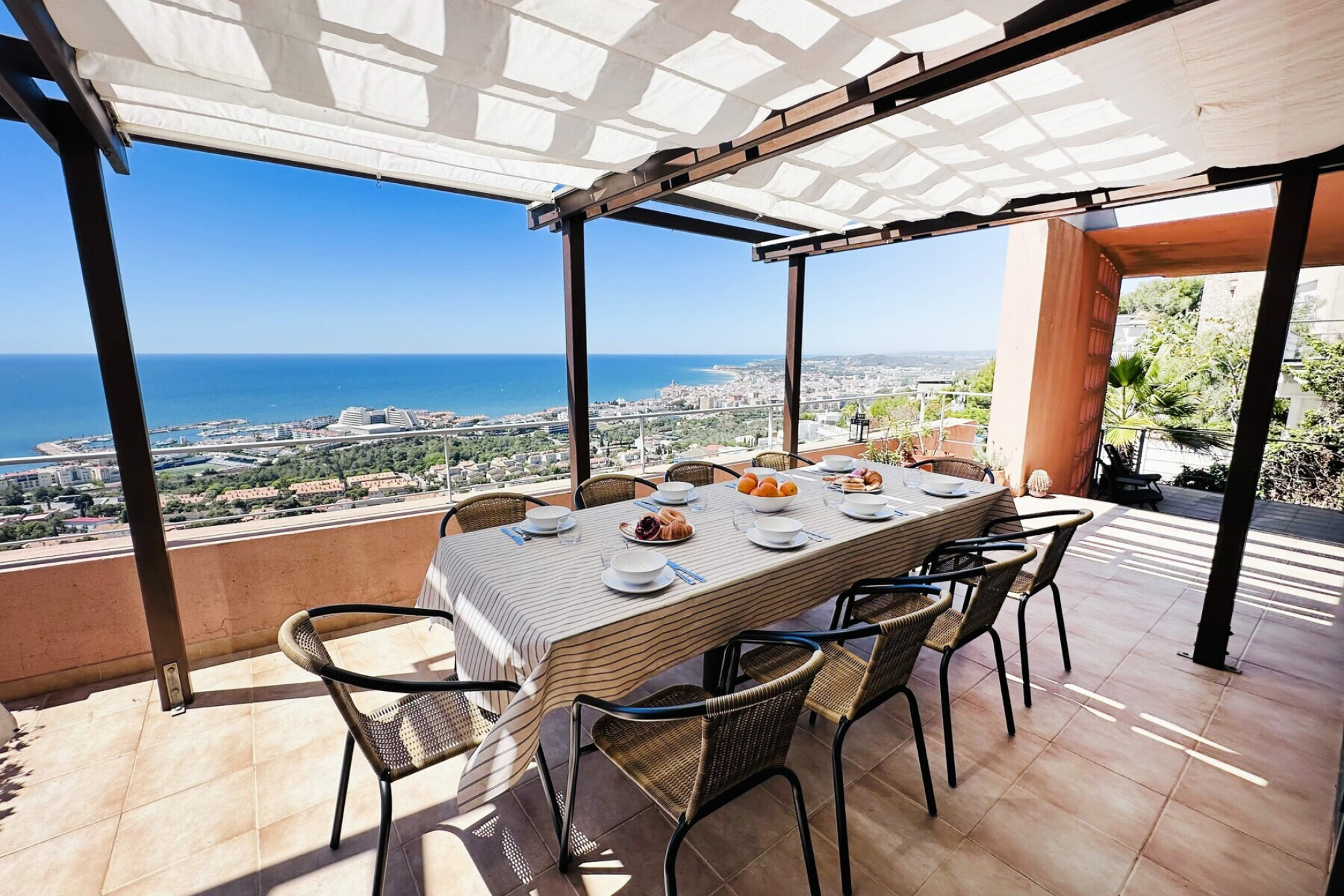  Large south facing villa with breathtaking sea views in Levantina - 物件實景