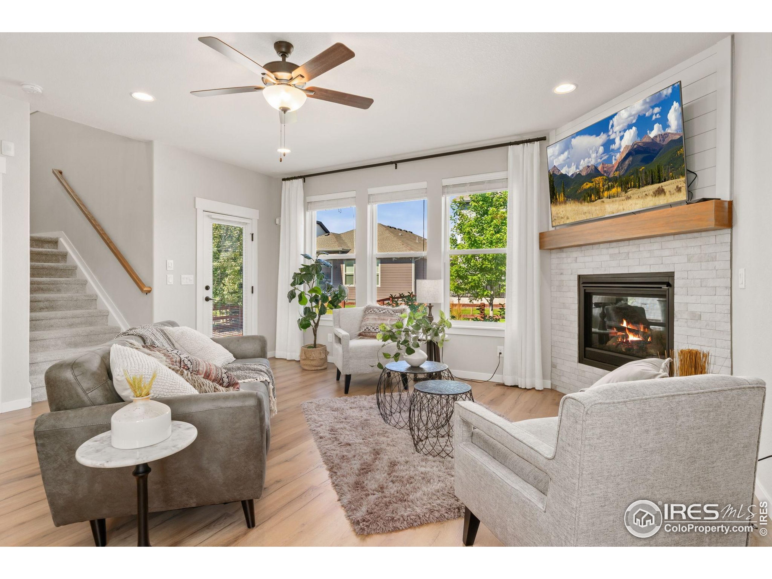 Windsor, Colorado, 80550, United States, 4 Bedrooms Bedrooms, ,3 BathroomsBathrooms,Residential,For Sale,1906753