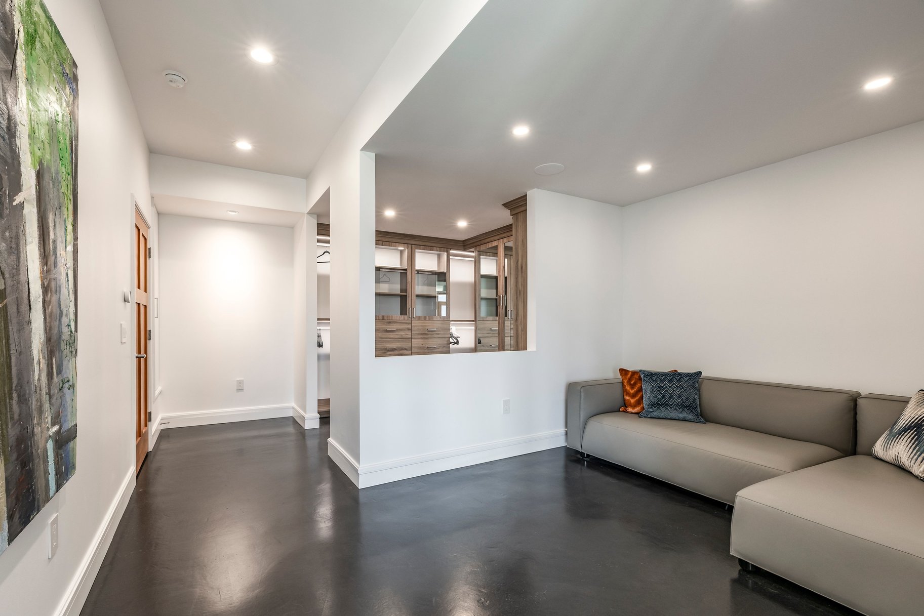  Stunning Contemporary Home with Commanding Views - 物件實景
