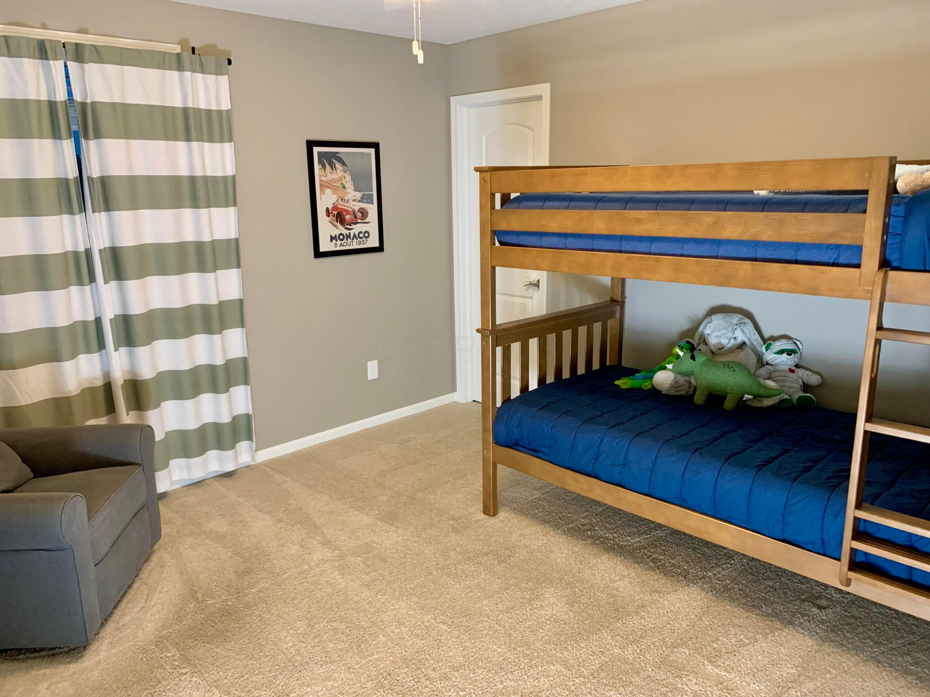 Pickerington, Ohio, 43147, United States, 4 Bedrooms Bedrooms, ,3 BathroomsBathrooms,Residential,For Sale,1958196