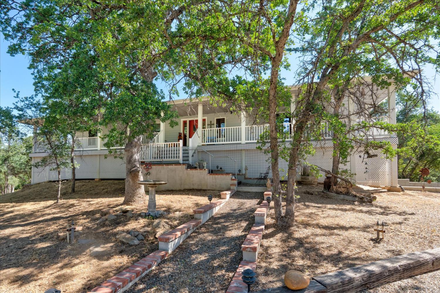 North Fork, California, 93643, United States, 4 Bedrooms Bedrooms, ,3 BathroomsBathrooms,Residential,For Sale,1974924