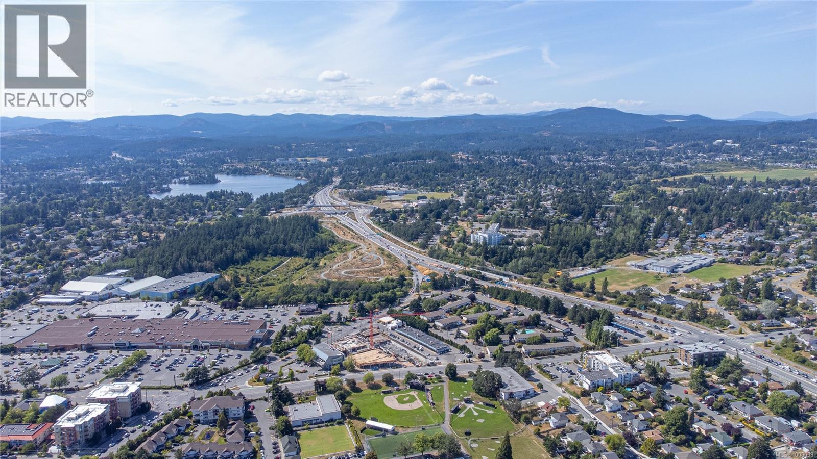 SAANICH, British Columbia, V8Z 3T7, CA, 2 Bedrooms Bedrooms, ,2 BathroomsBathrooms,Residential,For Sale,1948861