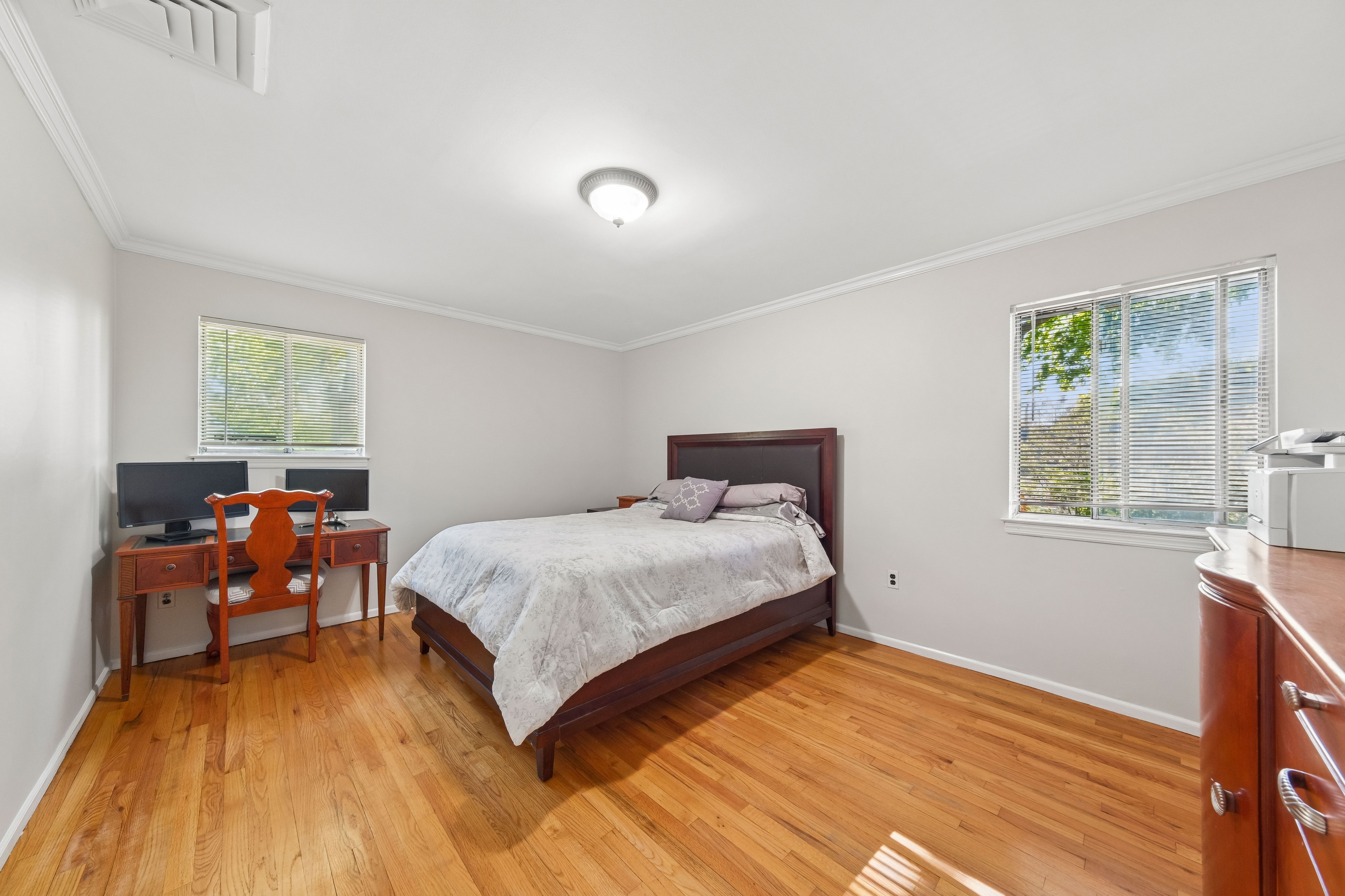  3 Camsanette Court, Glen Cove, NY, 11542 - 物件實景
