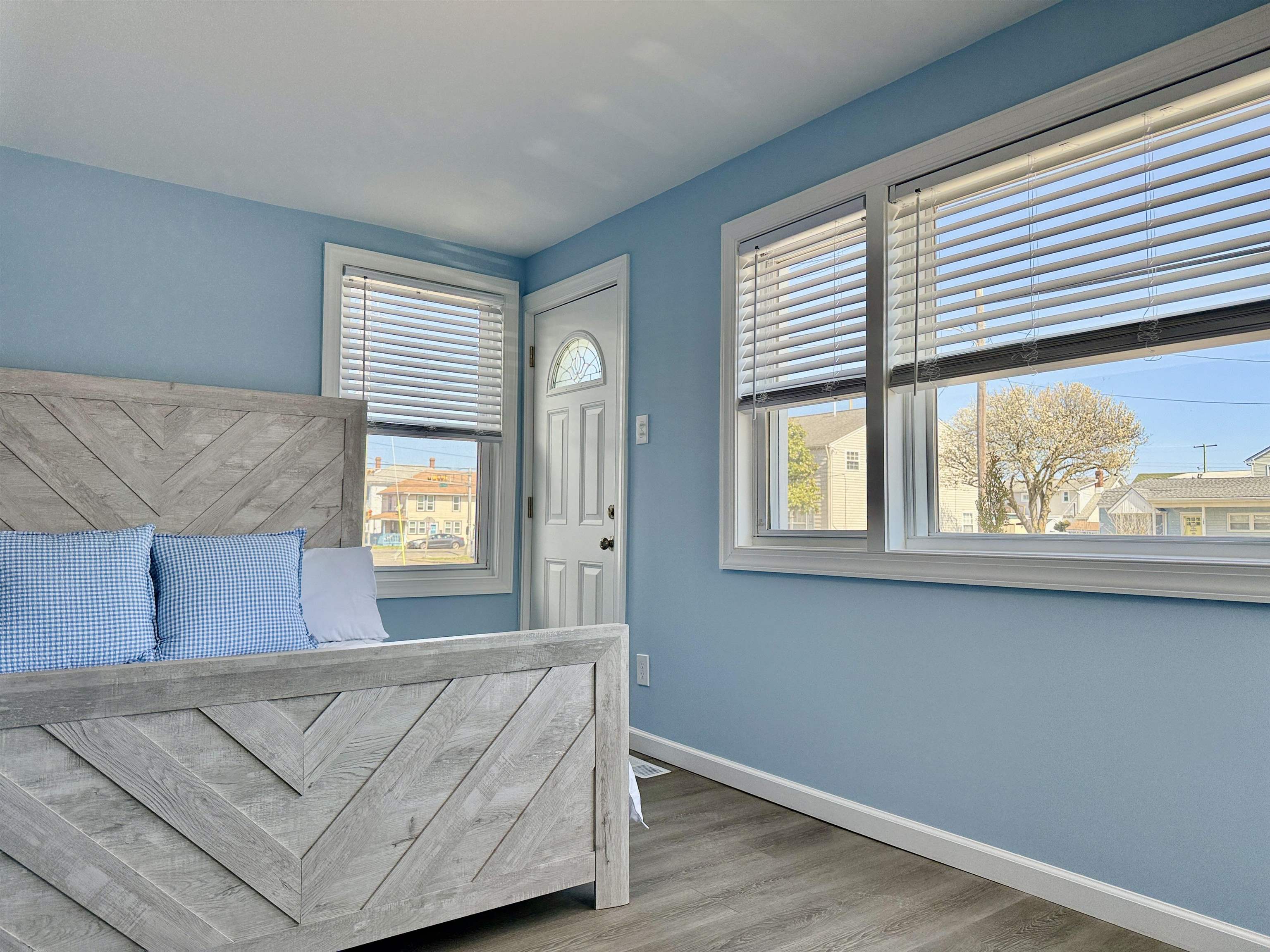 North Wildwood, New Jersey, 08260, United States, 3 Bedrooms Bedrooms, ,1 BathroomBathrooms,Residential,For Sale,1983928