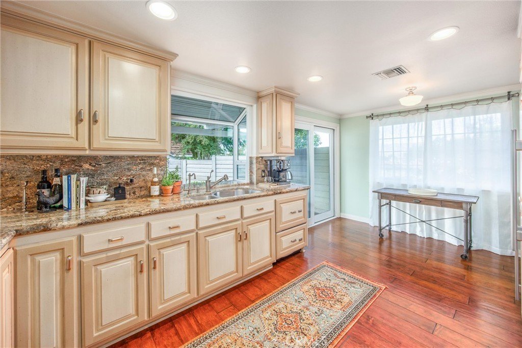 Redlands, California, 92374, United States, 3 Bedrooms Bedrooms, ,3 BathroomsBathrooms,Residential,For Sale,1974404