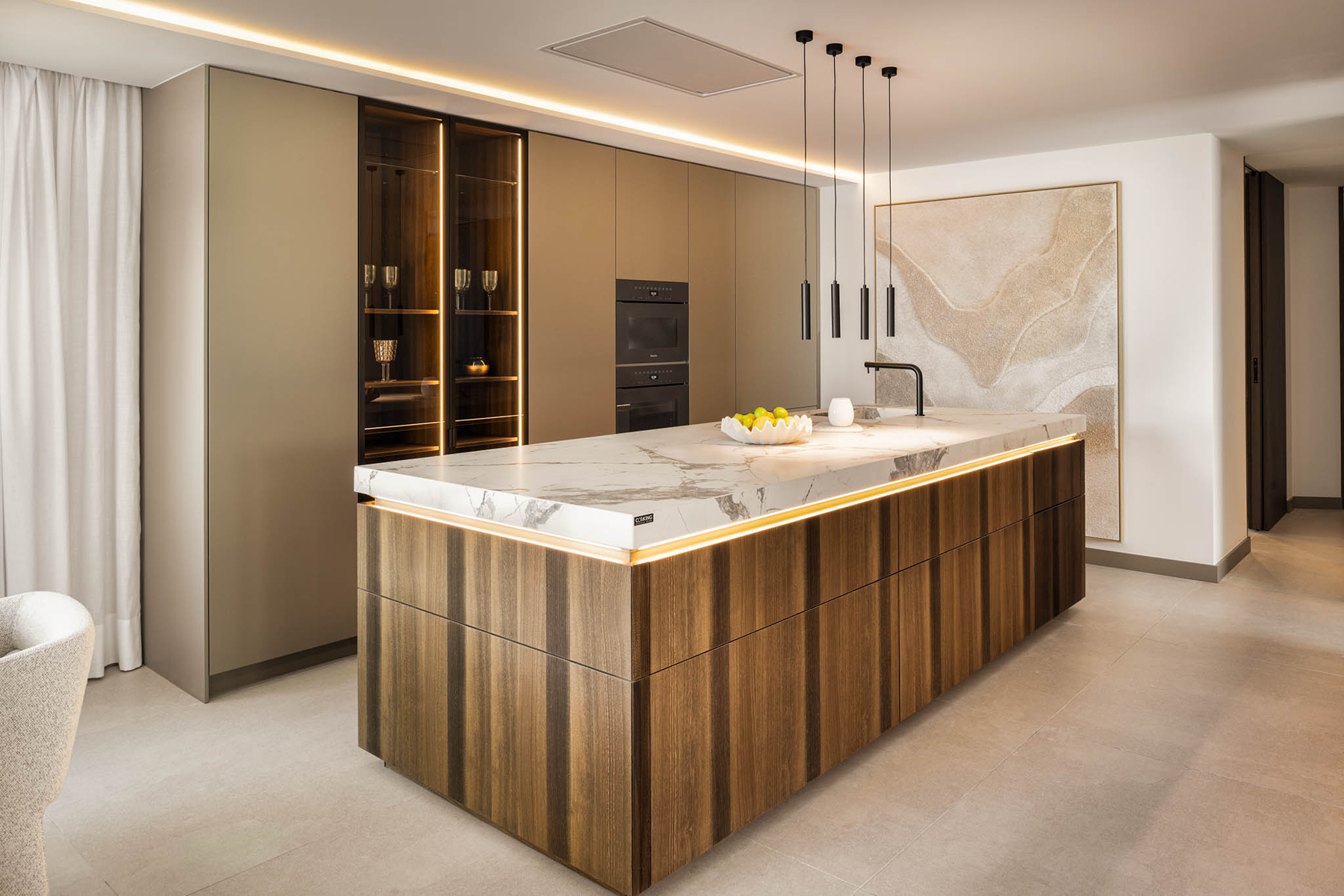 Renovated duplex penthouse with rooftop terrace on Marbella’s Golden Mile - 物件實景
