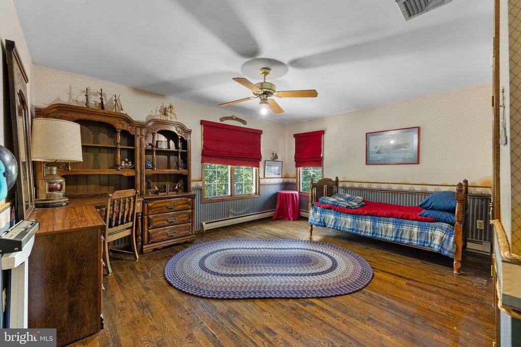 Hightstown, New Jersey, 08520, United States, 5 Bedrooms Bedrooms, ,4 BathroomsBathrooms,Residential,For Sale,1905744