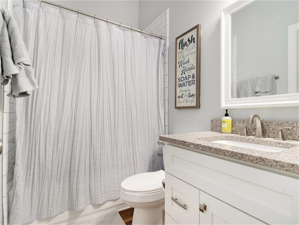 Gainesville, Georgia, 30501, United States, 7 Bedrooms Bedrooms, ,6 BathroomsBathrooms,Residential,For Sale,1928825