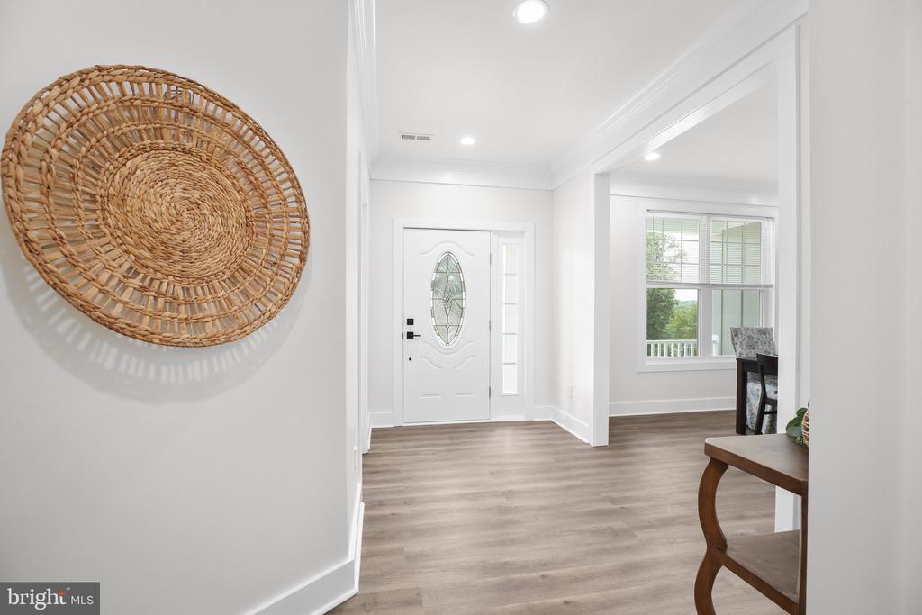Fredericksburg, Virginia, 22408, United States, 4 Bedrooms Bedrooms, ,4 BathroomsBathrooms,Residential,For Sale,1737760