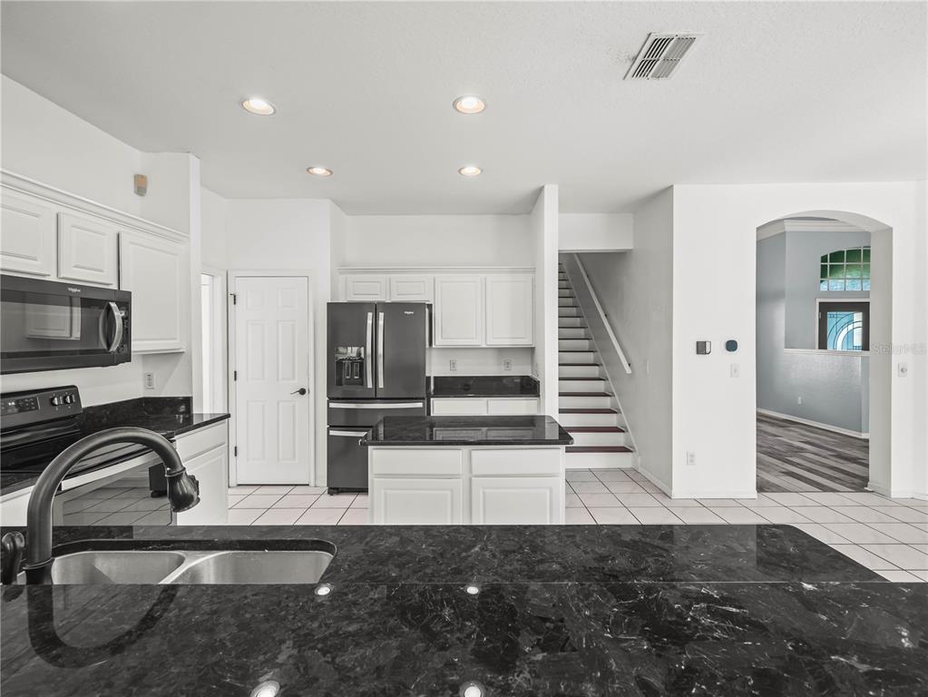 Plant City, Florida, 33566, United States, 5 Bedrooms Bedrooms, ,3 BathroomsBathrooms,Residential,For Sale,1892760