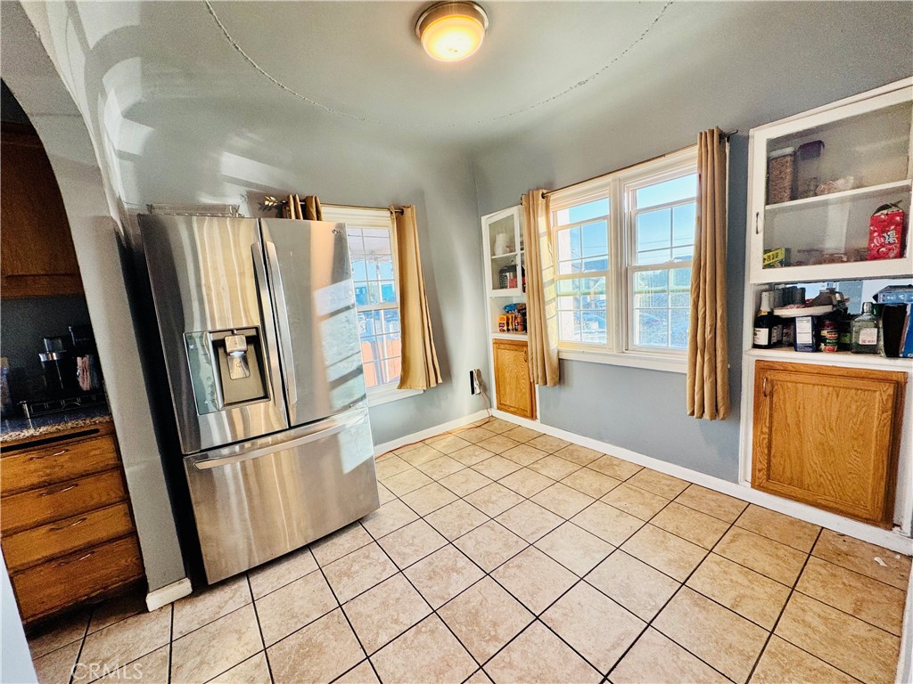 Los Angeles, California, 90023, United States, 4 Bedrooms Bedrooms, ,3 BathroomsBathrooms,Residential,For Sale,2013063